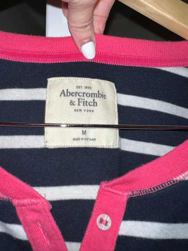Vintage Y2K Abercrombie & Fitch Navy and White Striped Henley Sleep PJs - Image 4