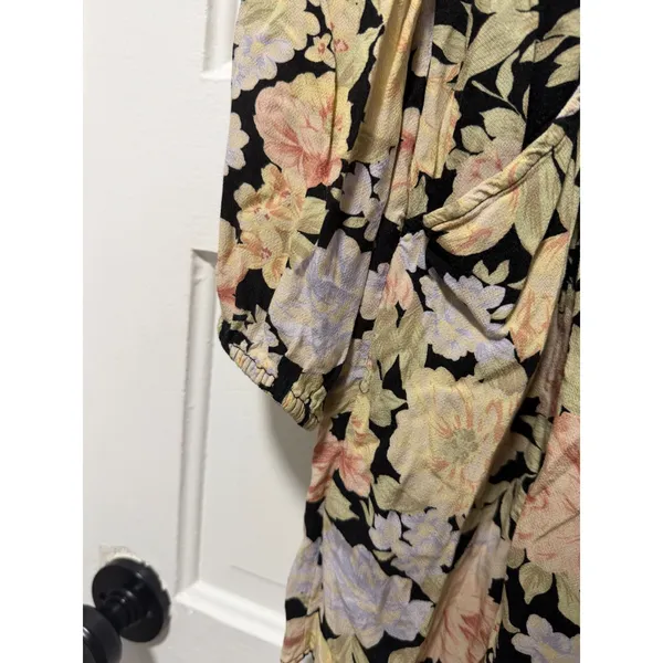 American Eagle Vintage Floral‎ Smocked Romper Long Sleeve Pockets Black Large - Image 8