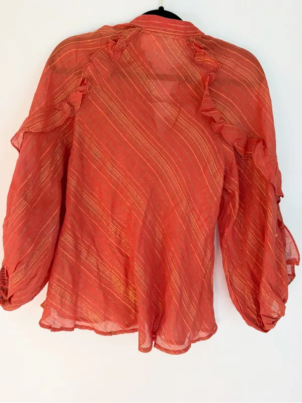 Jen’s Pirate booty size small long sleeve blouse metallic renaissance - Image 5