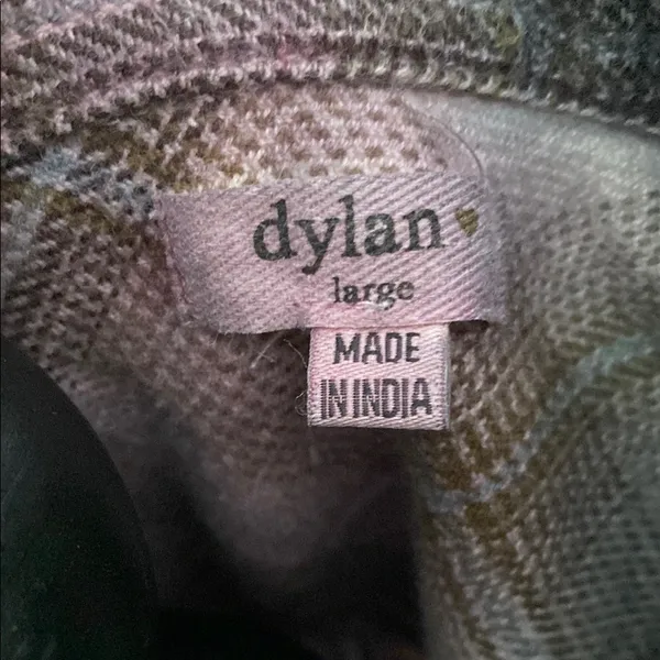 Dylan Pink Blue Plaid Long Sleeve Button Down Shirt Size L - Image 8