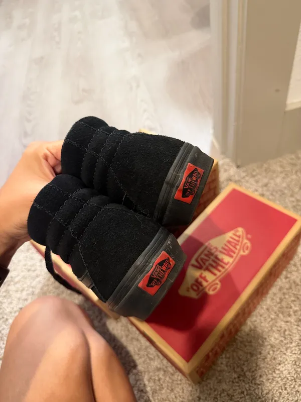 Black Vans  - Image 4