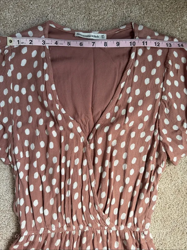 Abercrombie & Fitch Mauve Pink Polka Dot Faux Wrap Mini Dress. Size Medium - Image 7