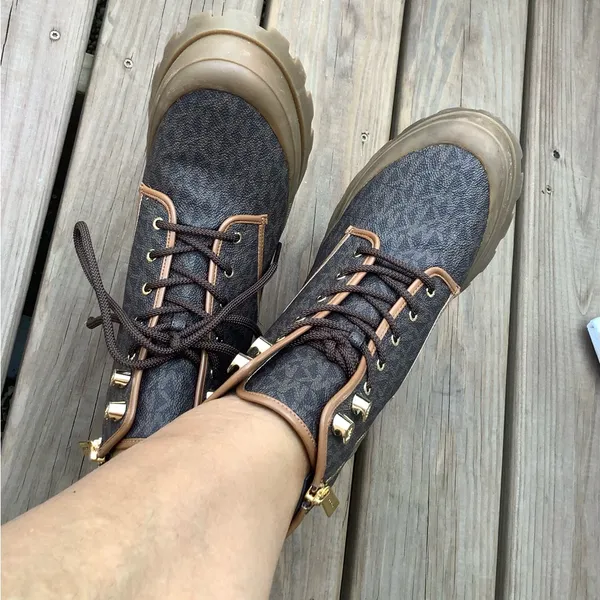 Nice authentic Michael Kors combat booties 🤎🤎🤎 - Image 2