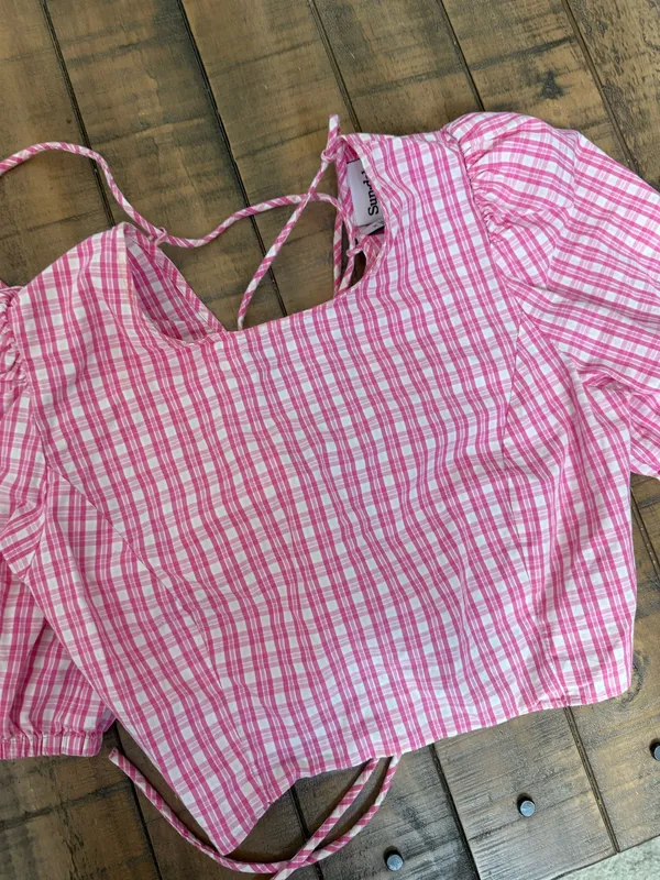 Sun Deh Aritzia Pink cropped top - Image 2