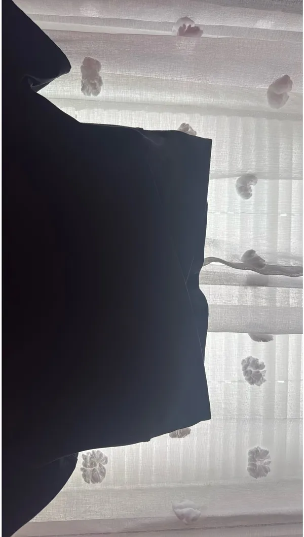 JoyLab cropped black athletic top with crisscross on the bottom of back - Image 2