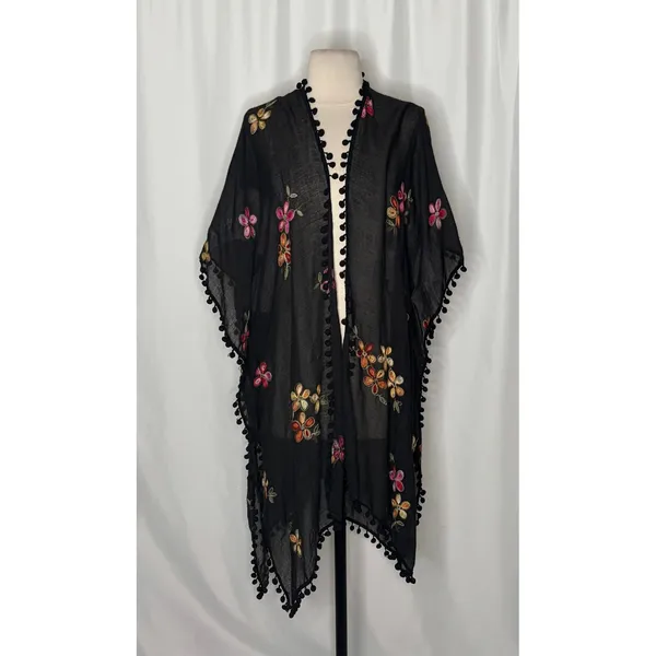 DO EVERYTHING IN LOVE Embroidered Floral Kimono Wrap Black Bohemian One Size - Image 2