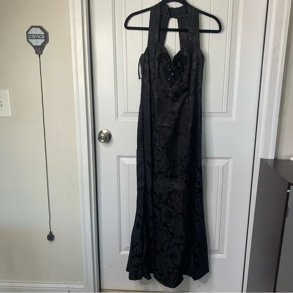 Vintage‎ Gunne Sax black brocade mermaids embellished beaded maxi gown size 7 - Image 2