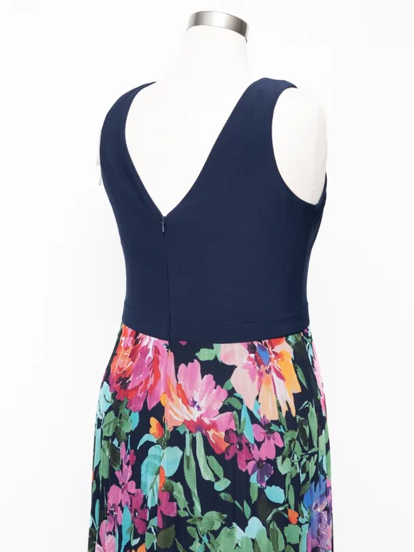 Xscape. Sleeveless Floral Maxi‎ Dress - Image 8