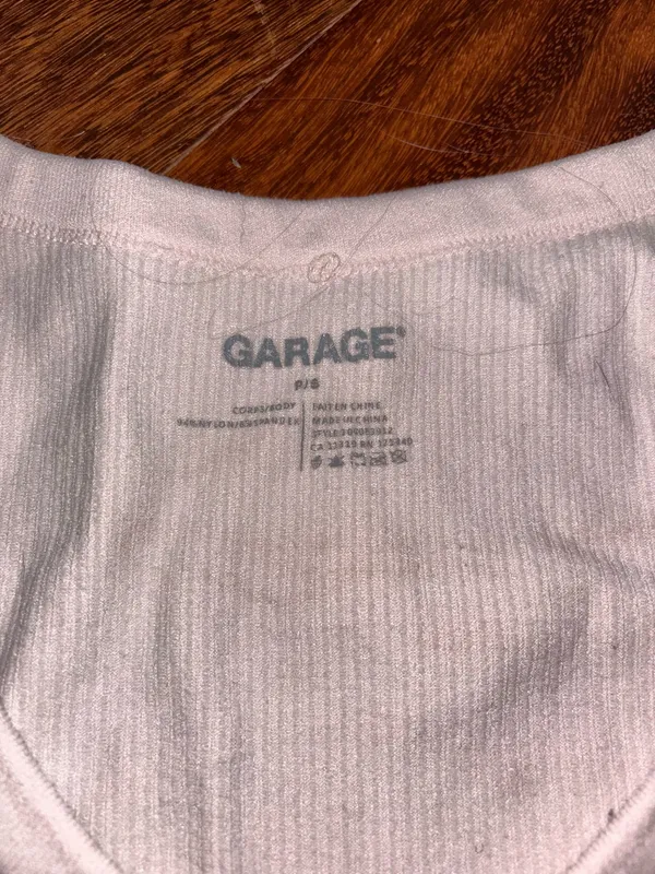 Garage Top - Image 3