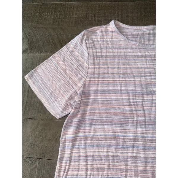 Old‎ Navy Women's Luxe Pastel Stripped Short Sleeve Tee Size Large - Image 3