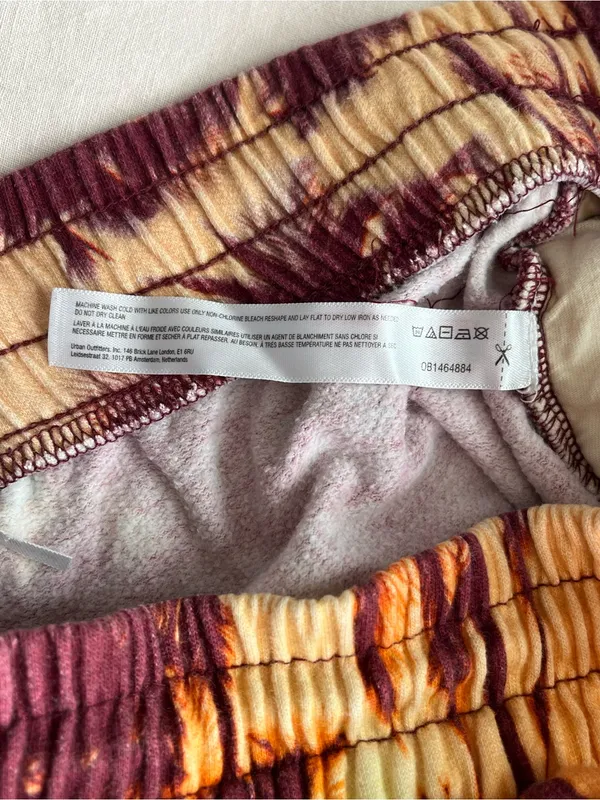 UO: Out From Under• Sunset Palms Terrycloth Shorts• Sz M - Image 4