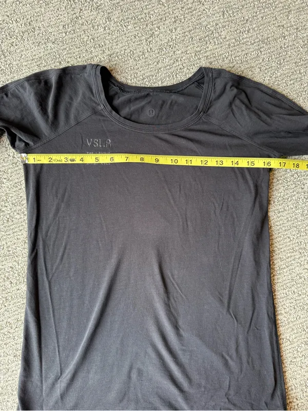 Women's Long Sleeve LuLulemon VSLR Crew Shirt‎ Size 2 - Image 6
