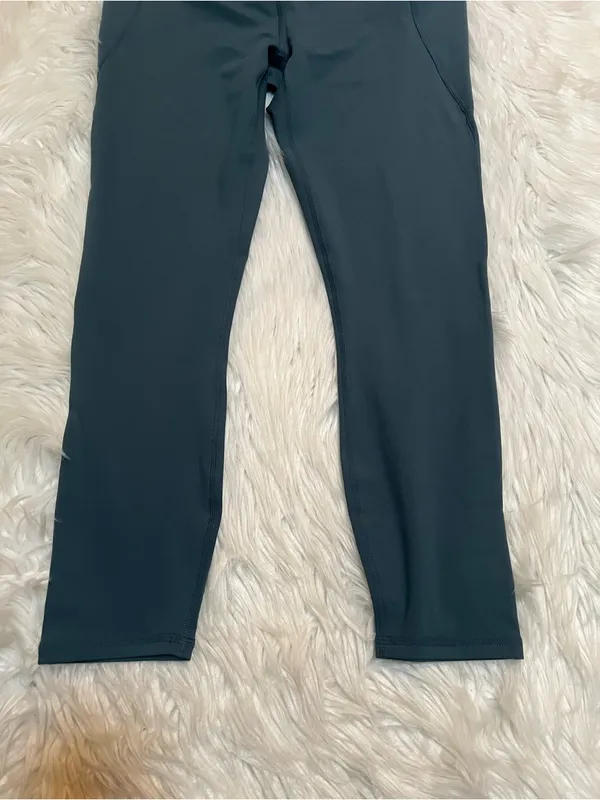 Fabletics Womens Size Large Oasis PureLuxe Crossover 7/8 Legging Green High Rise - Image 5