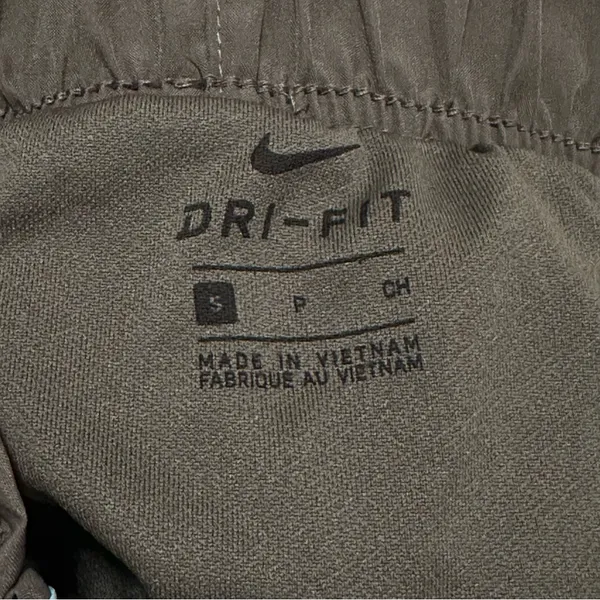 New Women's Size Small Nike‎ Dry Dri-Fit Standard Fit Running Shorts 3” NWT - Image 5