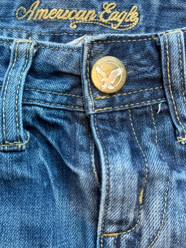 American Eagle Y2K Distressed Low Rise Denim Mini Skirt Embroidered Size 2 - Image 7