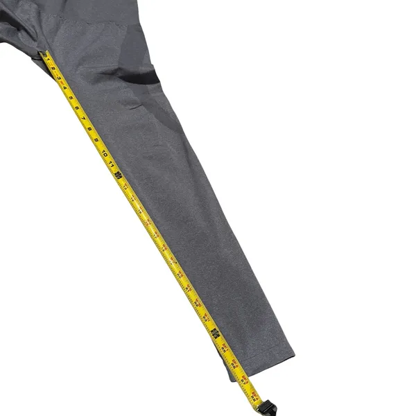 NVGTN Seamless Contour Leggings Light Gray Activewear Compressive Size M - Image 7