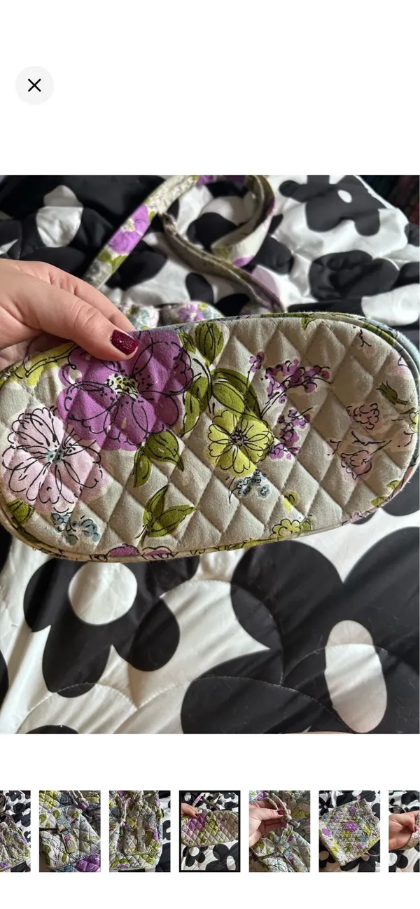 Vera Bradley | retired 2011 watercolor bucket bag - Image 5