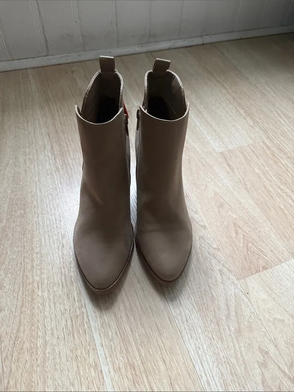 MIA Patton Women’s Tan Ankle Shirt Boots Size 6.5 - Image 6