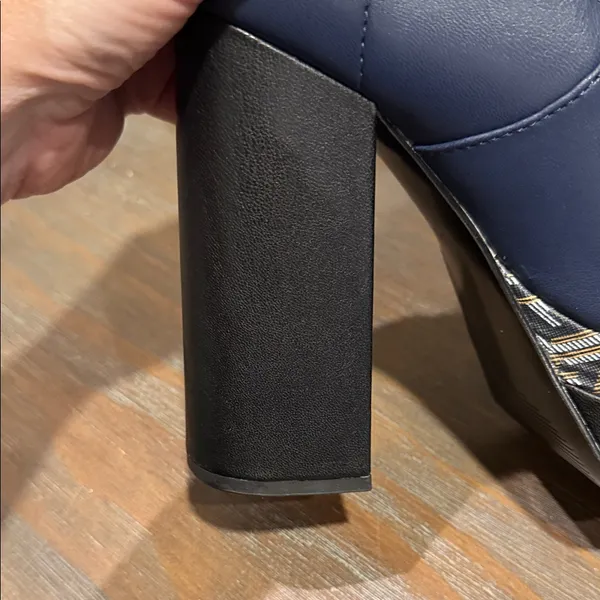 New Guess Women's Caballa Platform Block‎ Heel Boots Blue Size 6 Whimsigoth - Image 10