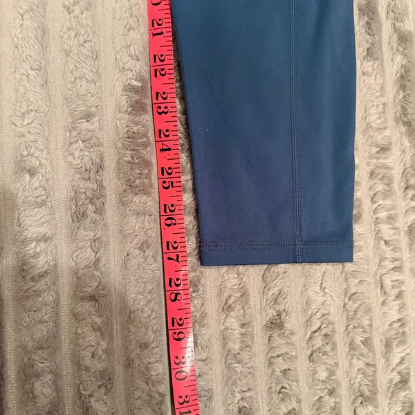 Fabletics Motion365 High Waisted Pocket Leggings Blue‎ Womens Size L 27 Inseam - Image 7