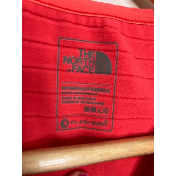 The North Face Tank Top Womens Medium Red Excellent FlashDry V-Neck Racerback - Image 3