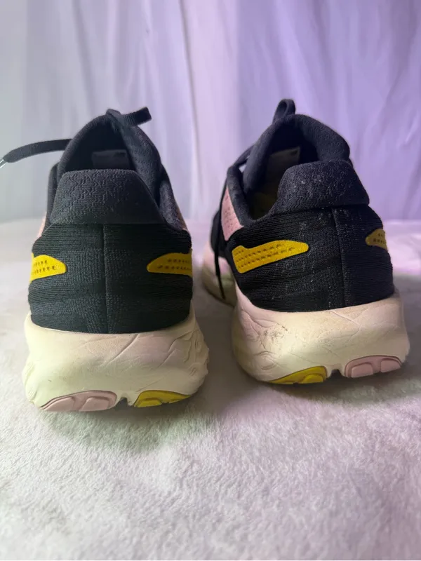 New Balance Women's Black Running Shoe with Pink & Yellow Accents - Image 8