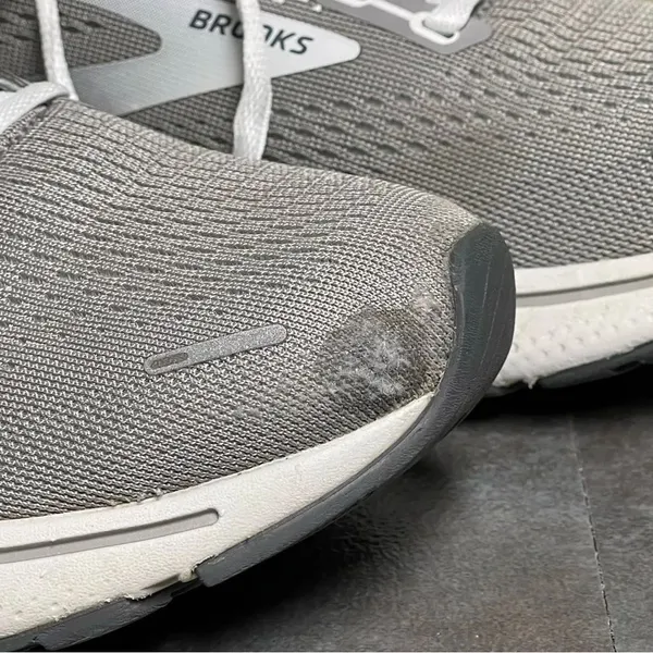 Brooks Ghost 14 Women's Gray Running Shoes Size 8B - Image 3