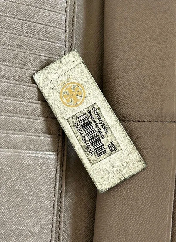 Tory Burch sapphire leather wallet - Image 7