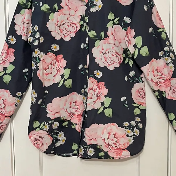 Minan NYC button up shirt blouse size medium floral rose daisy office workwear - Image 6