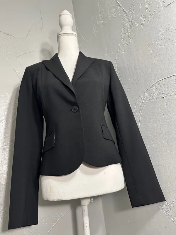 Laundry By Shelli Segal Black Lace-Up Back Blazer - Image 6