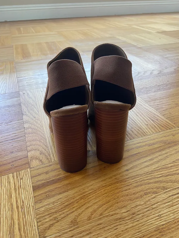 Steve Madden Nwob new Logan chestnut suede booties szie 8 - Image 5