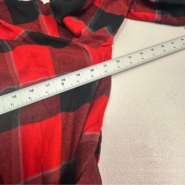 Stars‎ Above Red and Black Plaid Robe - Image 6