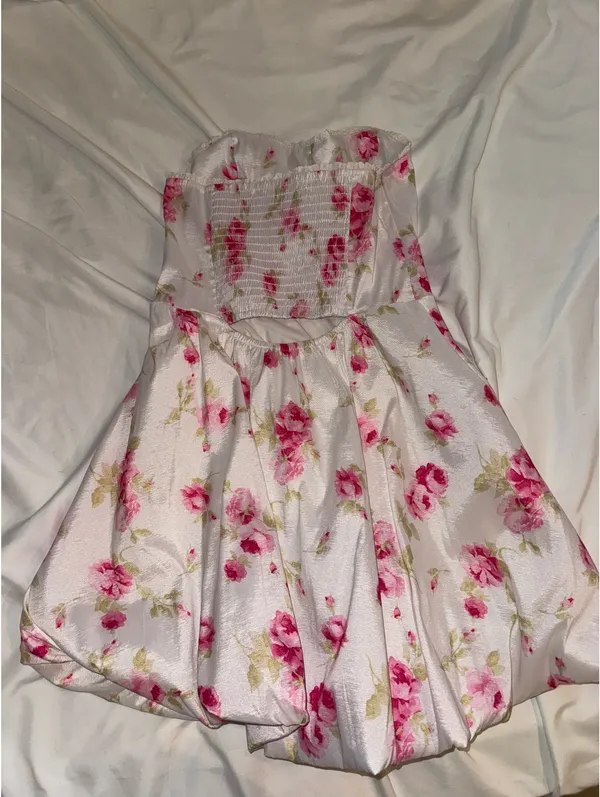 Altar’d state dress - Image 2