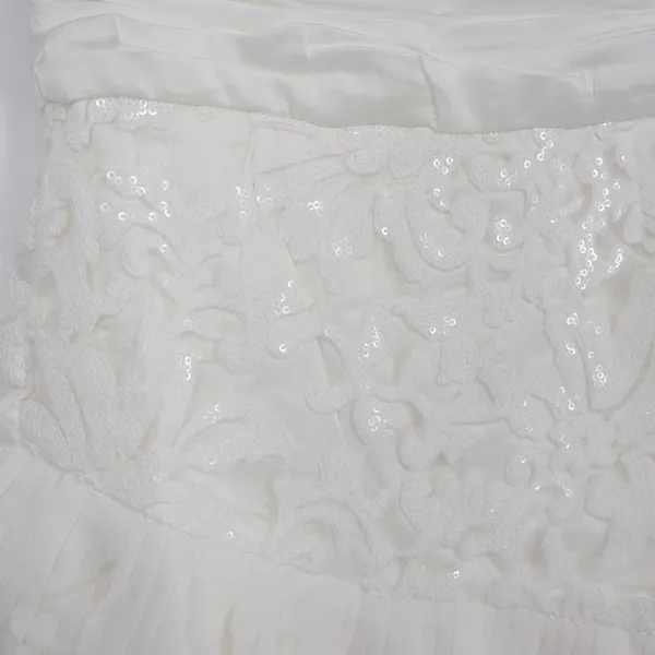 Naked Wardrobe The Statement White Sequin Lace Pleated Ruffle Mini Skirt - Image 3