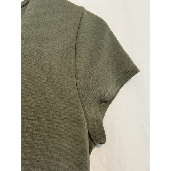 Hollister Women's Green Solid V-Neck Short Sleeve Pullover Jumpsuit S - Image 3