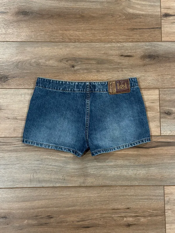 L.E.I 100% Cotton Vintage 2000s Y2k Bareback Low-rise Denim Micro Shorts | Sz 2 - Image 3