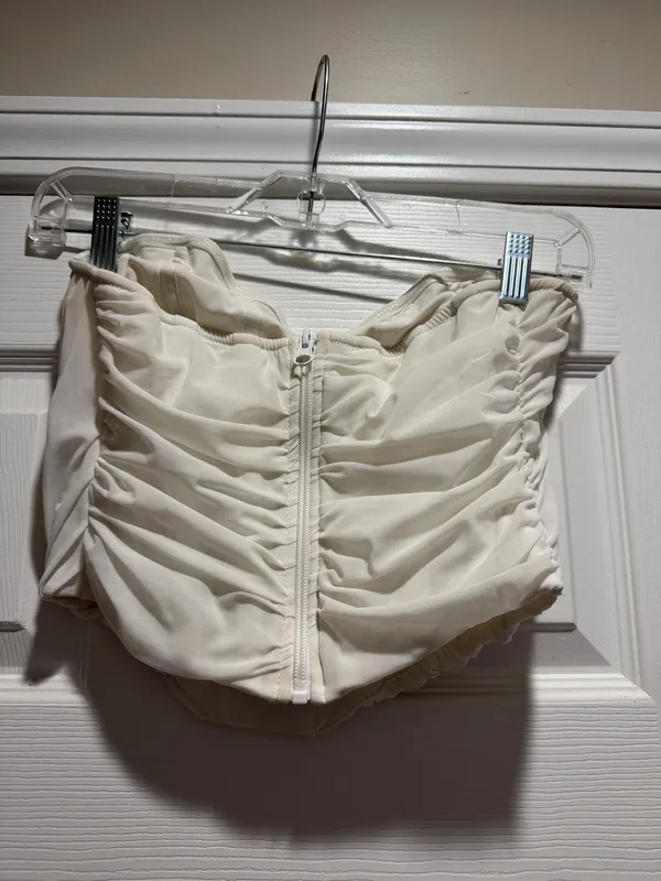 Strapless White Top Size M - Image 2
