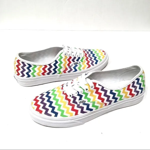 NWOT Vans rainbow chevron print sneakers 6.5‎ - Image 2
