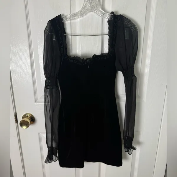 House of CB Syana Black Velvet Mini Dress S - Image 7