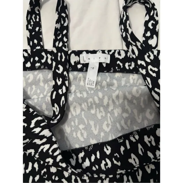 Leith Black & White Leopard Print Crop Top | Size Medium - Image 3