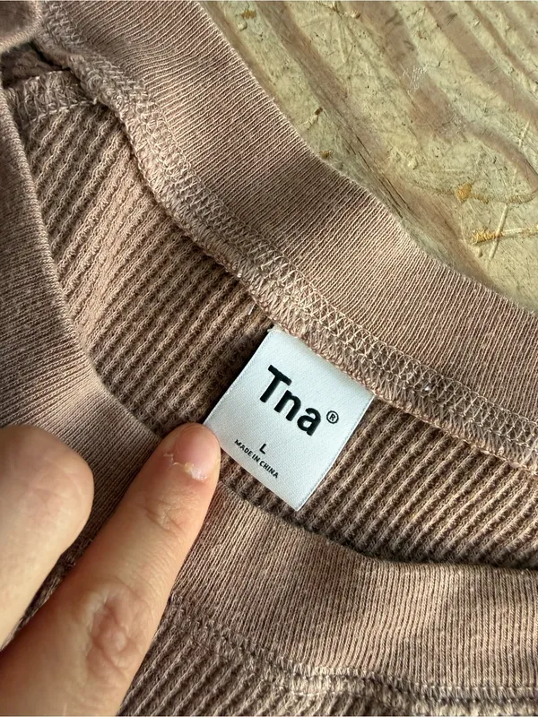 Tna Waffle Knit Long Sleeve Top Size L - Image 4