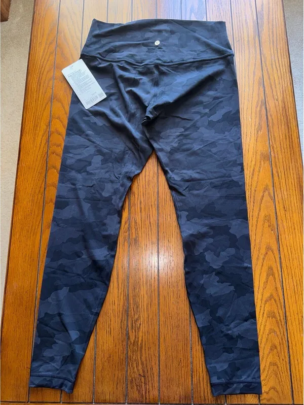 Lululemon Align High Rise 28” Heritage 365 Camo Deep Coal Black Size 12 NWT - Image 2
