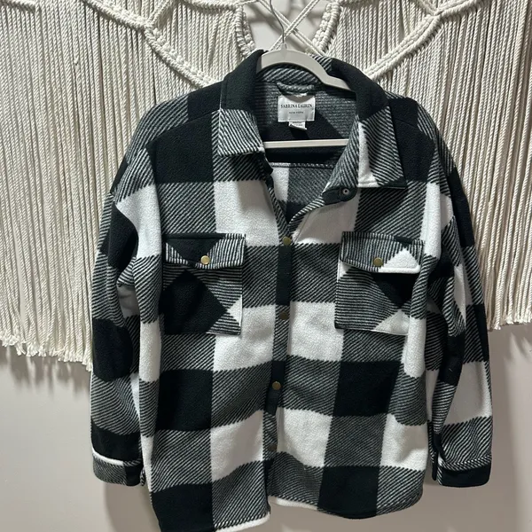 Sanctuary Black & White Plaid Fleece Shacket - Image 4