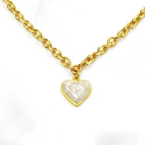 Pearl Heart Chain Gold - Image 5