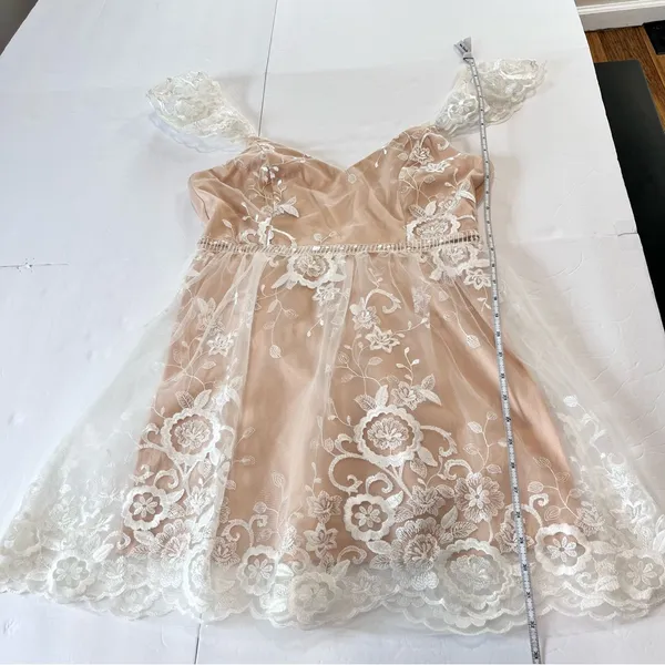 NWT Lulus Twirl‎ the Night Away White Embroidered Lace Mini Skater Dress LARGE - Image 10