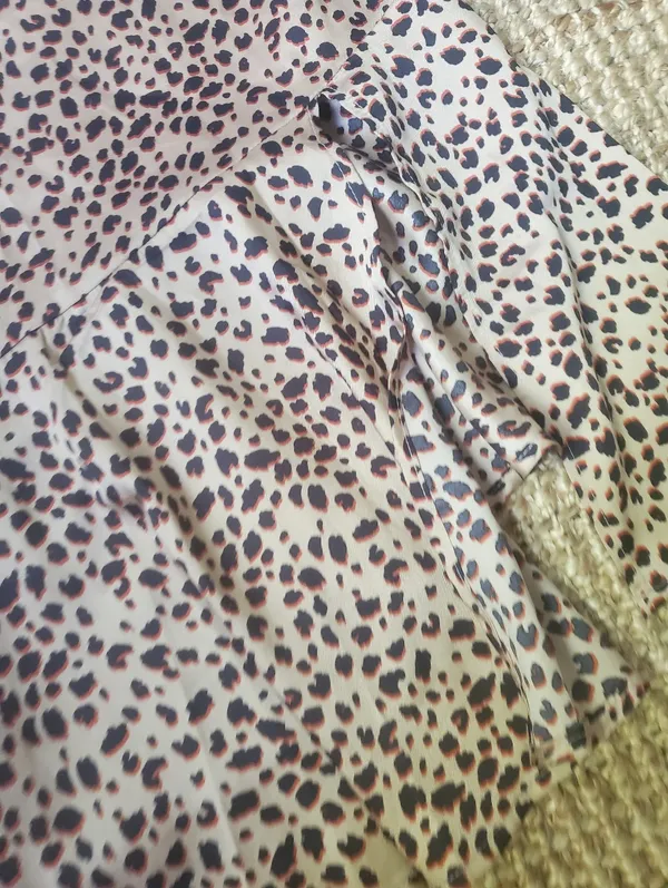SheIn Leopard Print Midi Skirt in Beige and Black Size Small Ruffle M - Image 2