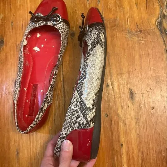 Bandolino Red Snakeskin Ballet Flats - Image 7