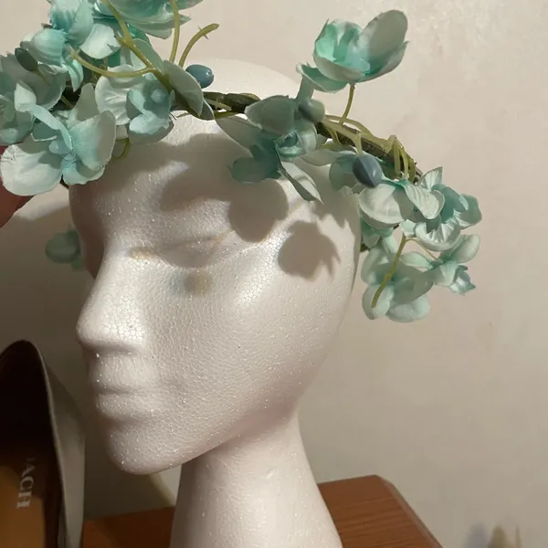 Boho floral head wreath/headband/hairpiece. Handcrafted. - Image 3