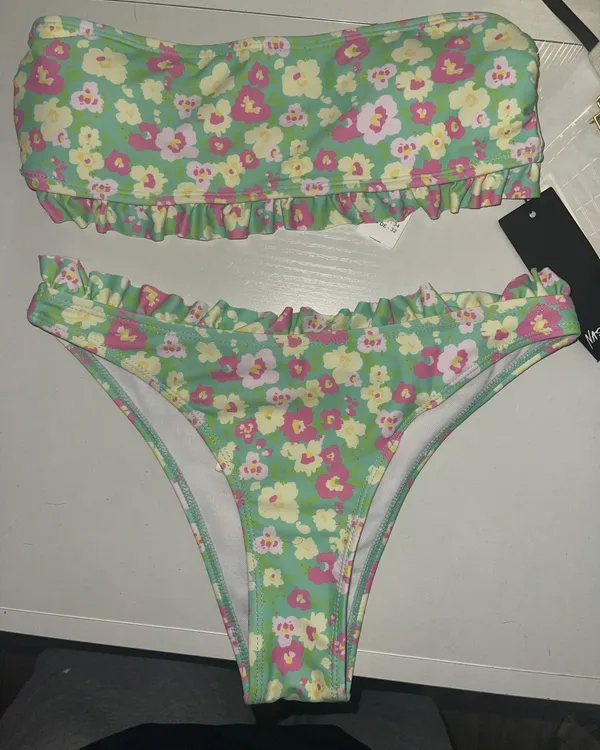 Nasty Gal bathing suit set - Image 3
