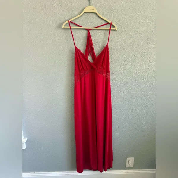 NWT Red Lace Long Nightgown Size‎ XXL - Image 2